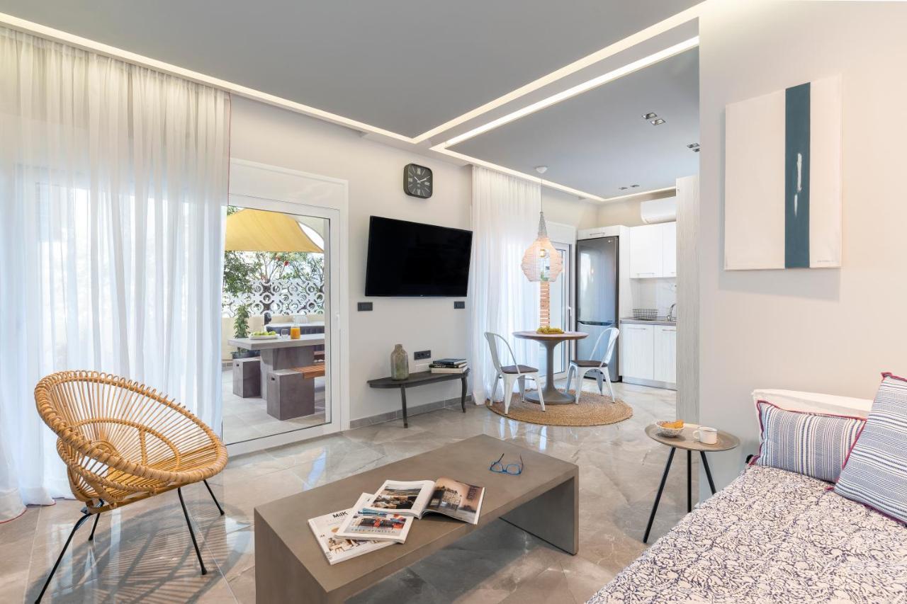 Elia & Anthos Deluxe Suites Іксія Екстер'єр фото